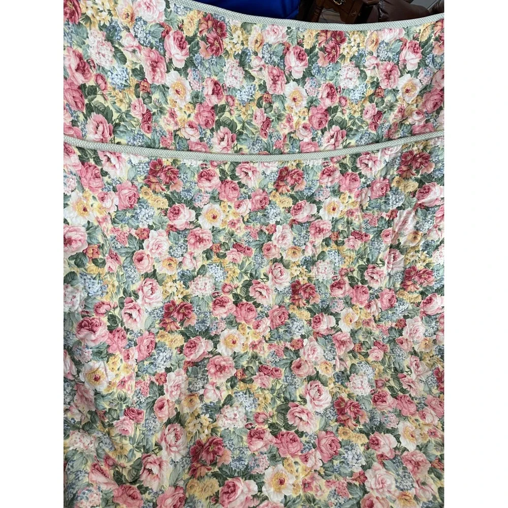 Vintage Croscill Coventry Queen Floral Coverlet 2 Shams Bedskirt Cottagecore